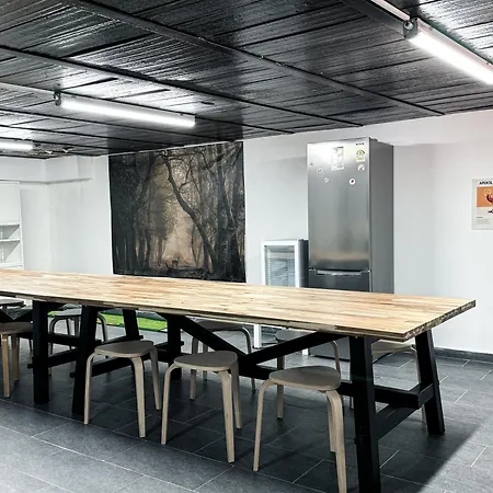 Hostel C'Est La Vie Korean Style Minbak Paris