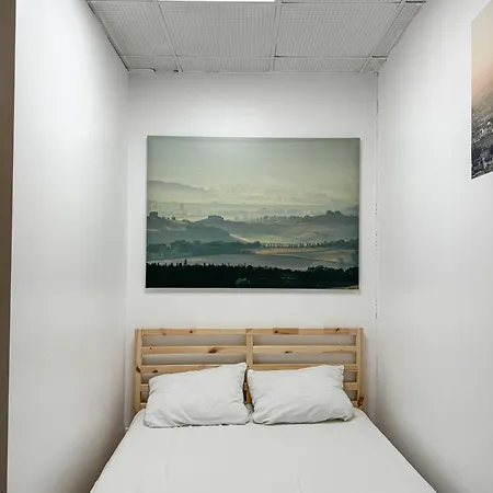 Hostel C'Est La Vie Korean Style Minbak Paris Bagnolet